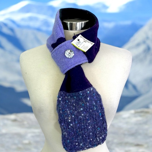 New Minfly Creations Purple Pocketed Scarf - Picture 8 of 16